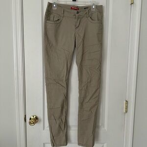 Union bay Khaki pants skinny leg